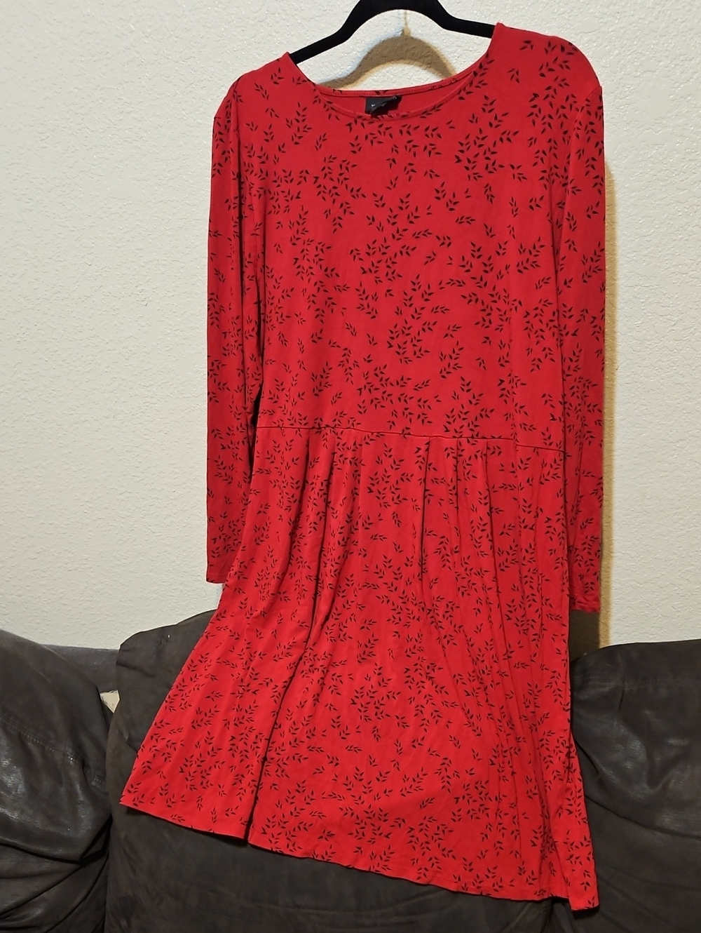 J. Jill Red Midi Dress with Black Leaf Print